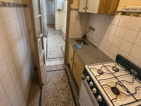 Depto Tipo Casa en Alquiler en Parque Patricios, $ 550.000