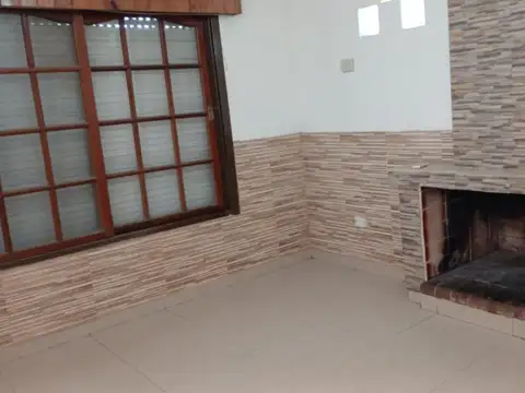 Casa en Alquiler de 1 dormitorio