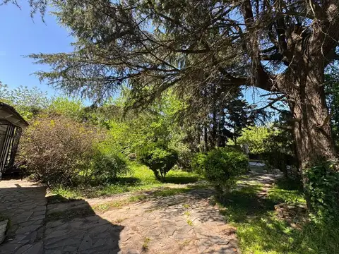 VENTA CASA QUINTA LA REJA PISCINA ACEPTA PERMUTA