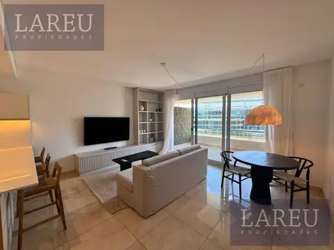 Departamento en Cristaline en Venta amoblado, Pilar