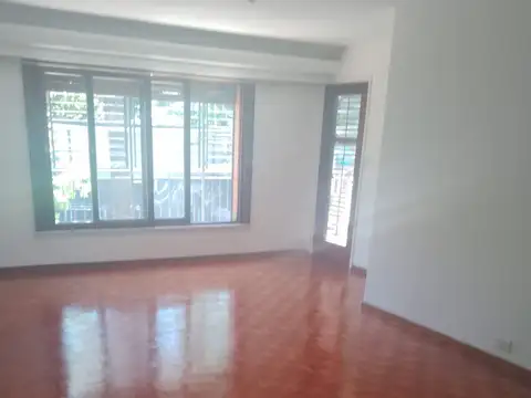 Departamento Planta alta en alquiler en Don Bosco. Quilmes GBA