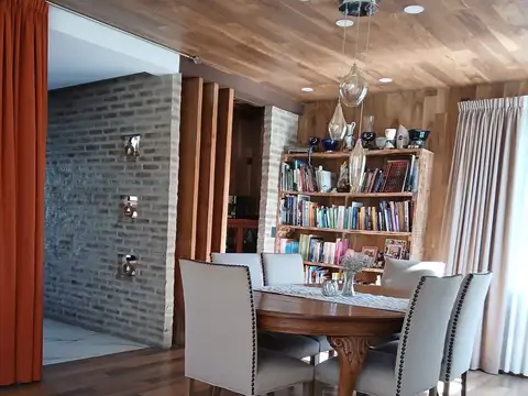 Casa en Venta en Chascomus, USD 375.000