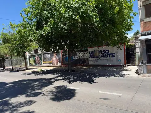 Paso de los Andes 1200, Piso 0