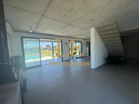 Casa en Venta 1 año