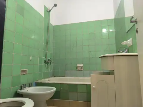 Departamento en Alquiler en Monserrat, $ 700.000