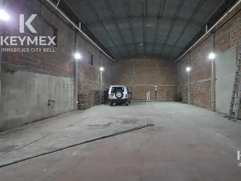 ALQUILER GALPÓN 147 ENTRE 44 Y 45