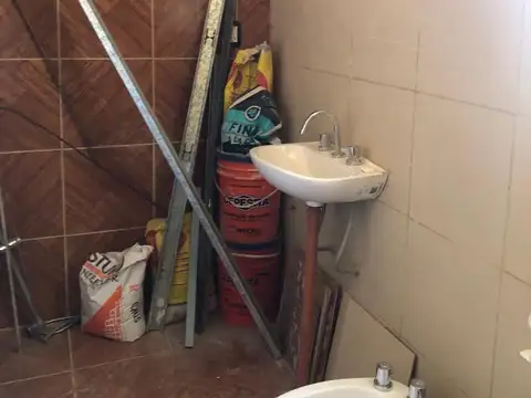 Cochera a la venta en Rodriguez al 3800