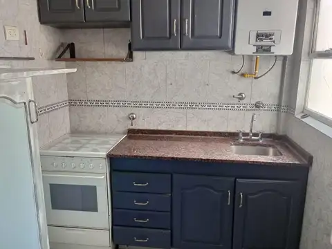 Departamento en Alquiler en Monserrat, $ 600.000