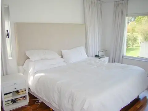 Casa en Alquiler de 3 dormitorios