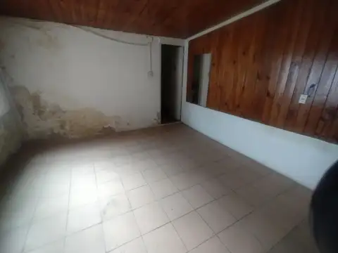 Local en Venta en Santos Lugares, USD 90.000