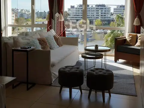 Departamento dos ambientes en Condominios de la Bahia