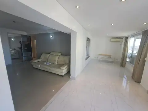 Departamento 2 ambientes con 2 baños