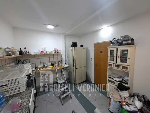 Local en Alquiler en Olivos, $ 400.000