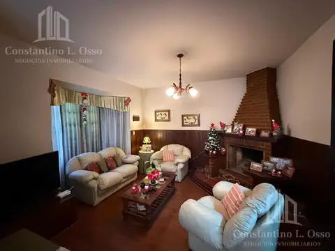 Casa 4 ambientes con 3 baños
