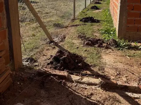 CASA EN VENTA A TERMINAR 169 E/ 47 y 49