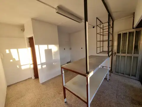 Local en Alquiler en Belgrano, $ 280.000