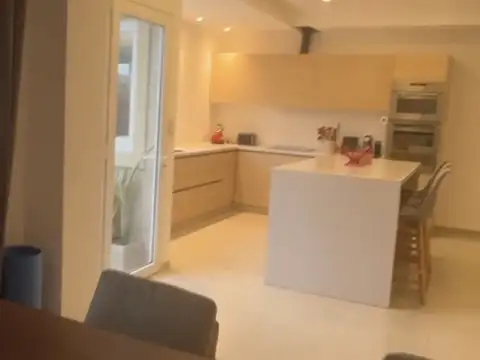 Casa en Alquiler en Bella Vista, USD 2.200