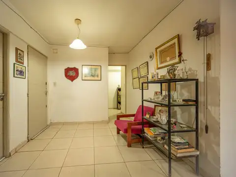 Departamento 4 ambientes con 2 baños