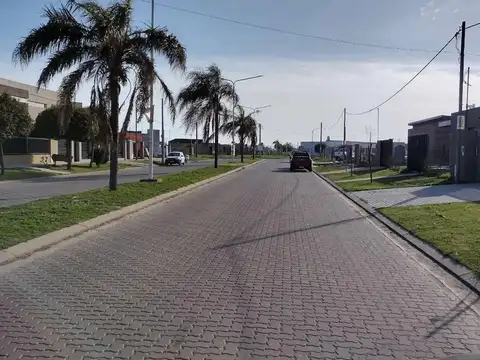 Avenida Acequias Del Aire 200