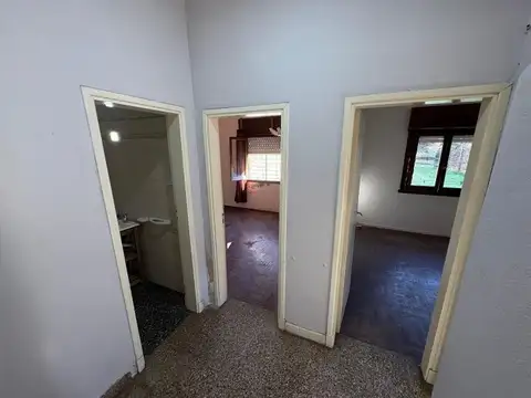 Casa en Venta con 4 cocheras