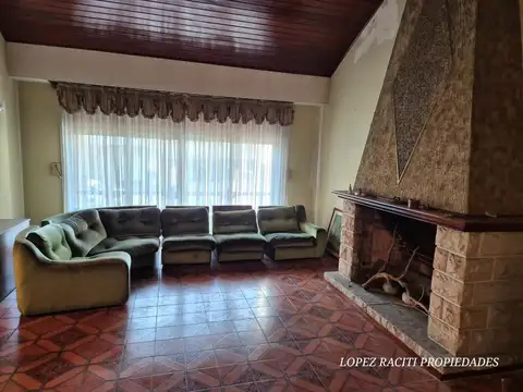 Casa en Venta en Banfield, USD 385.000