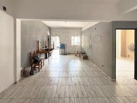 Depto Tipo Casa en Venta 50 años