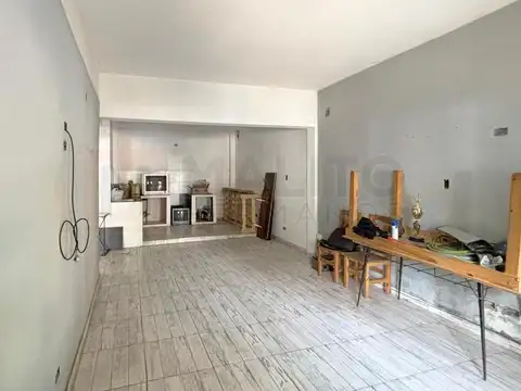 Depto Tipo Casa 2 ambientes con 1 baño