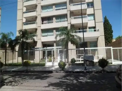S. MARTÍN CTRO - EXCELENTE DEPTO. 2 AMB. CFTE. C/ BALCÓN