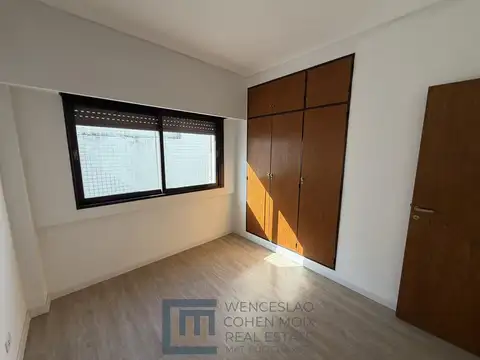 Departamento en Venta en Villa del Parque, USD 118.000