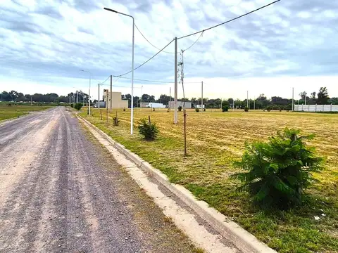 TERRENO 400 M2 VILLA ROBLES. URQUIZA 2400. SLZO