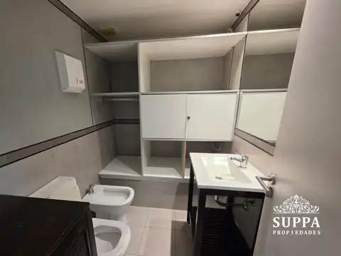 Oficina Monoambiente con 1 baño