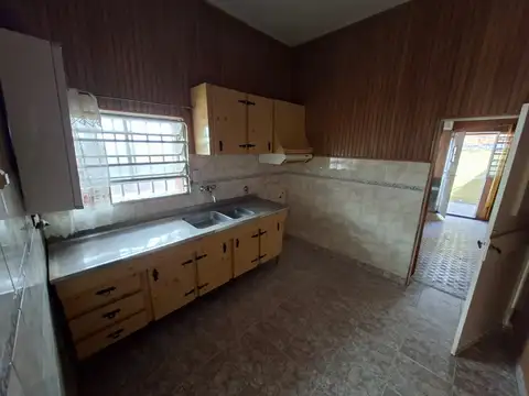 Depto Tipo Casa en Venta 40 años