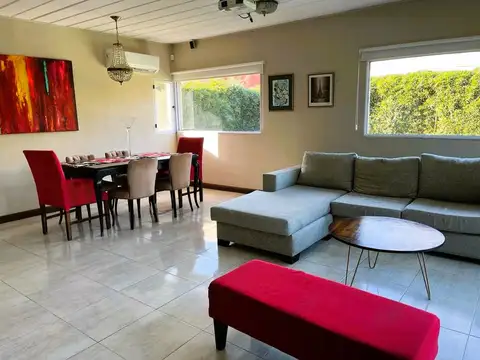 ALQUILER CASA 4 amb PILAR, quincho pileta y jardín