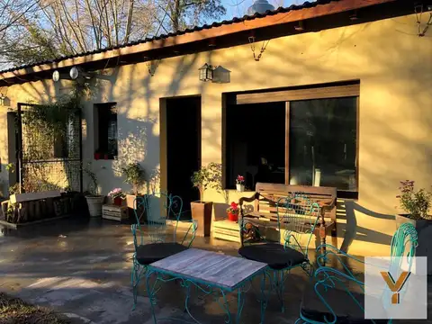 Quinta en venta - 4 Dormitorios 3 Baños - 160 mts2 - 9 De Julio