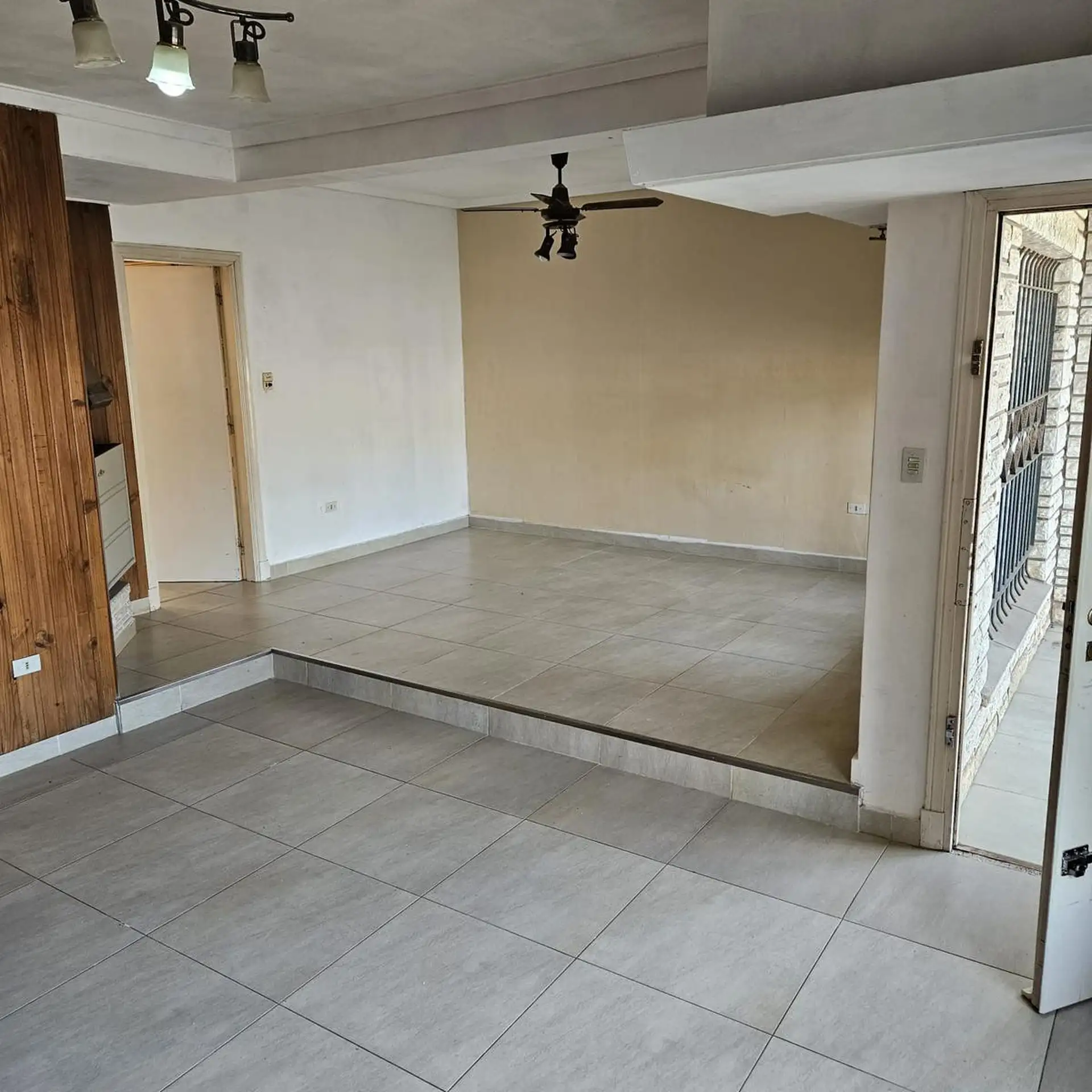 Casa 3 ambientes con garage Zona Punta Mogotes