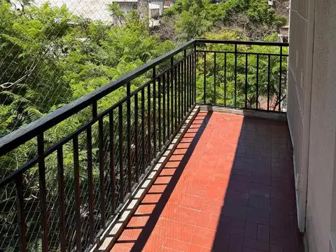 Departamento 4 ambientes con 1 baño