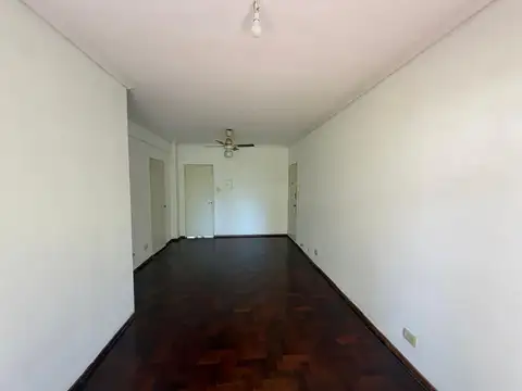 Departamento en Alquiler en Centro, $ 700.000