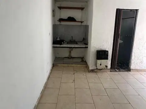 Departamento en Alquiler en Monte Grande, $ 250.000