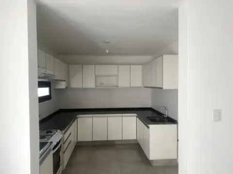 av la donosa , Piso 0
