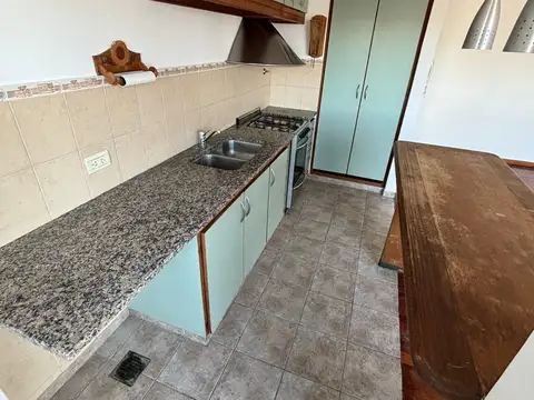 Departamento en Alquiler con 1 cocheras
