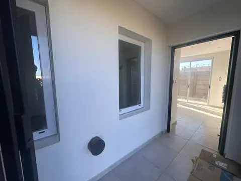 Departamento en Alquiler con 1 cocheras