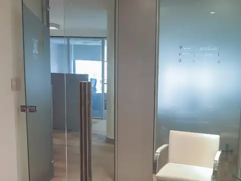 Oficina en Alquiler en San Nicolás, USD 1.100