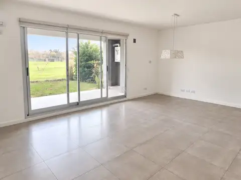 Departamento en Alquiler en Lagoon Pilar, USD 1.100
