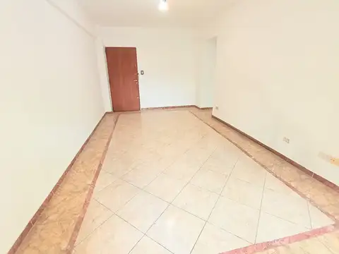 Bermudez 1800, Piso 1