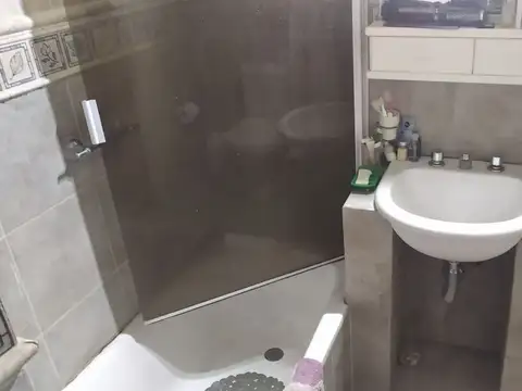 Casa - Venta - Argentina, La Matanza - GENERAL MARTIN RODRIGUEZ 952