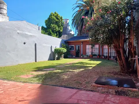 Casa - Venta - Argentina, La Matanza - GENERAL MARTIN RODRIGUEZ 952