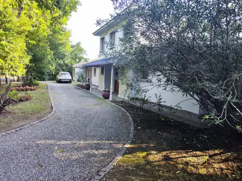 Hermosa Casa en Chacras de Open Door Lujan