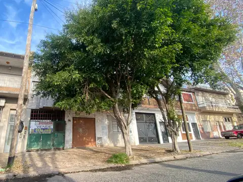 Lote de 10 x 48 con mejoras.