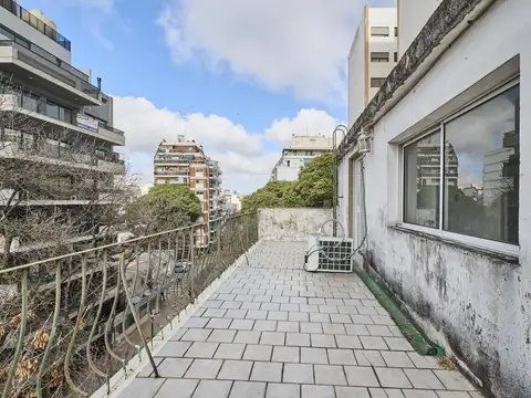 VENTA Departamento 4 AMBIENTES -  3er PISO POR ESCALERA - BALCÓN ATERRAZADO - Caballito