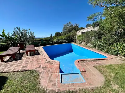 Casa 6 ambientes con 1 baño